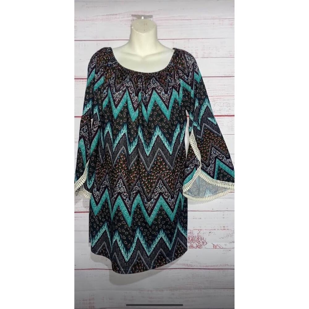 Women’s Multi Print Bell Sleeve Tunic Large / XL